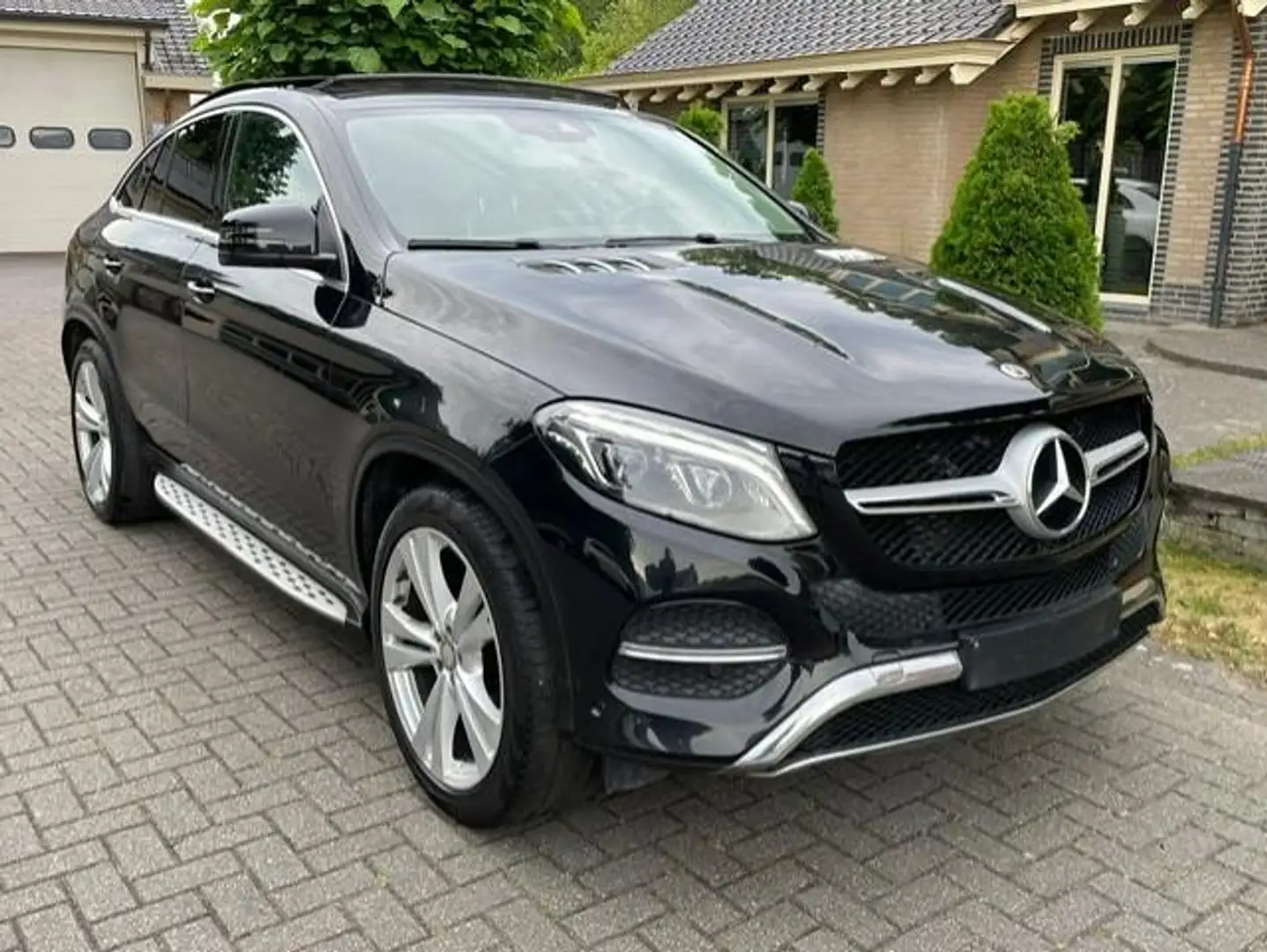 Mercedes-Benz GLE 350 Coupé d 4MATIC COUPE PANORAMADAK CAMERA LED Zwart - 1