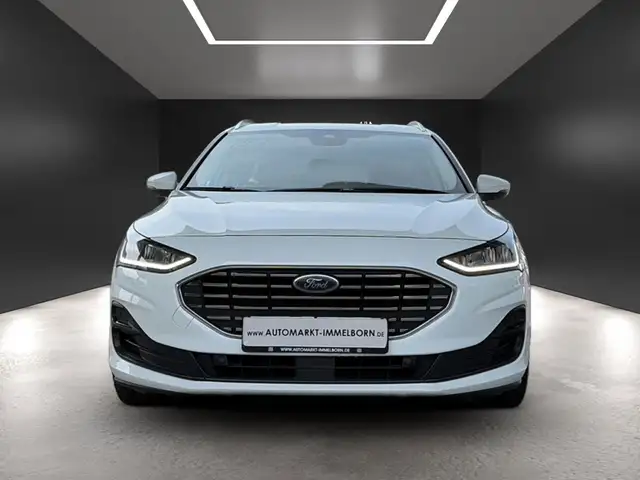 Ford Focus view 9