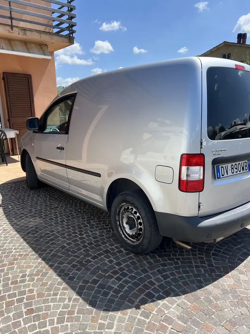 Volkswagen Caddy Argento - 2