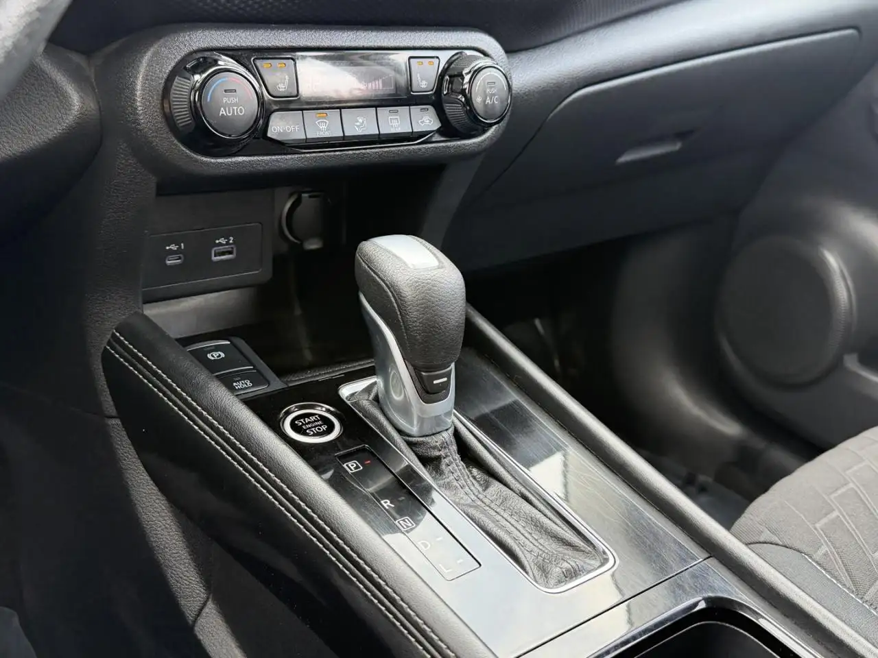 Nissan Kicks снимка Nissan Kicks