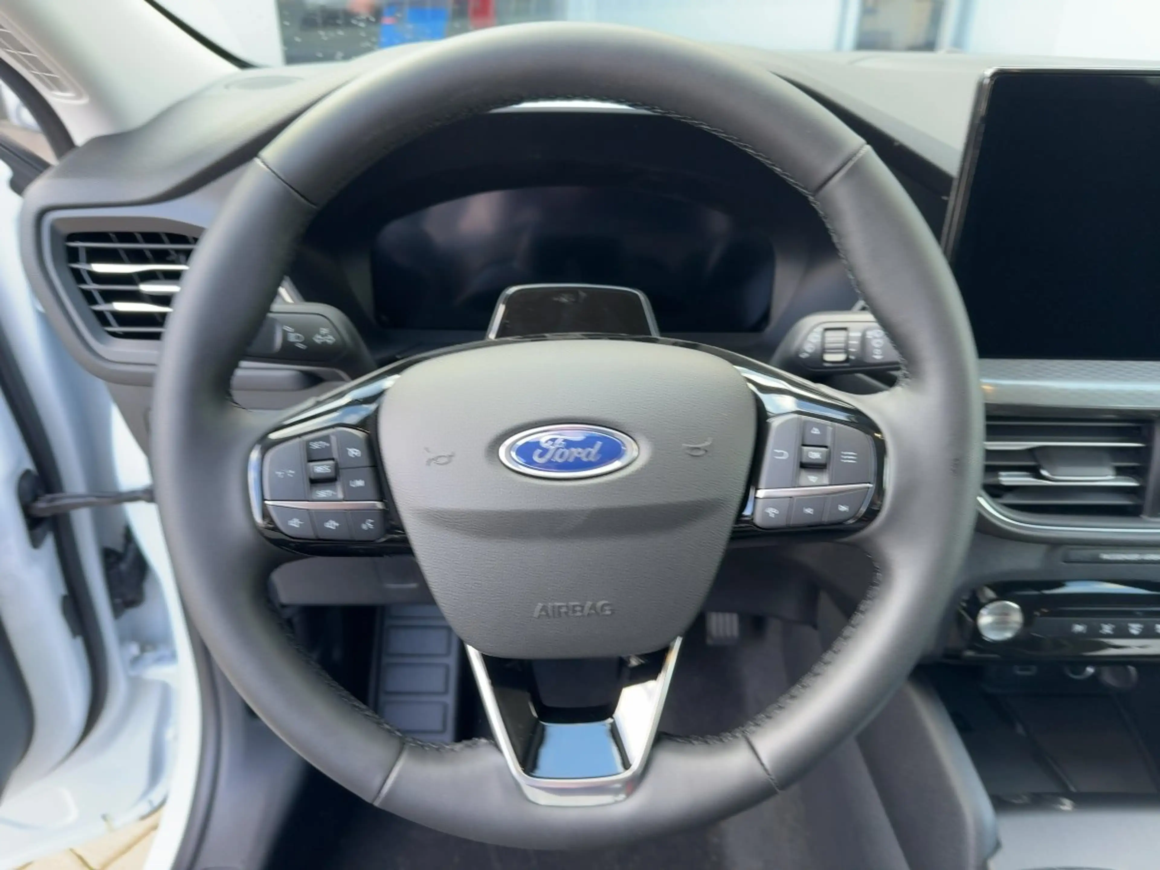 Ford Kuga 2.5 Duratec PHEV Titanium AHK*CAM*LED*NAVI — photo 11