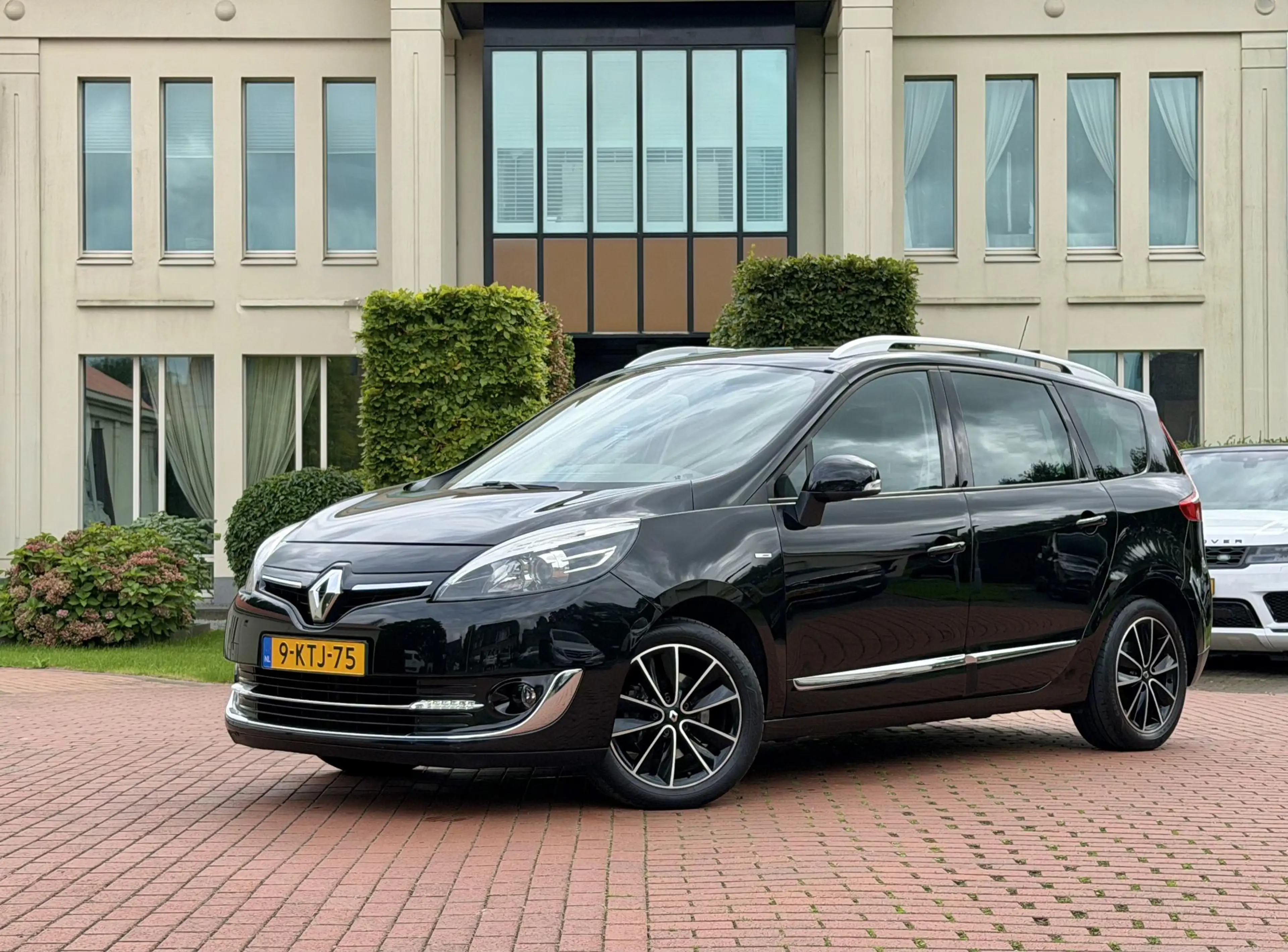 Renault Grand Scenic 2.0 Bose - LPG - Navi - Zuinig — photo 3