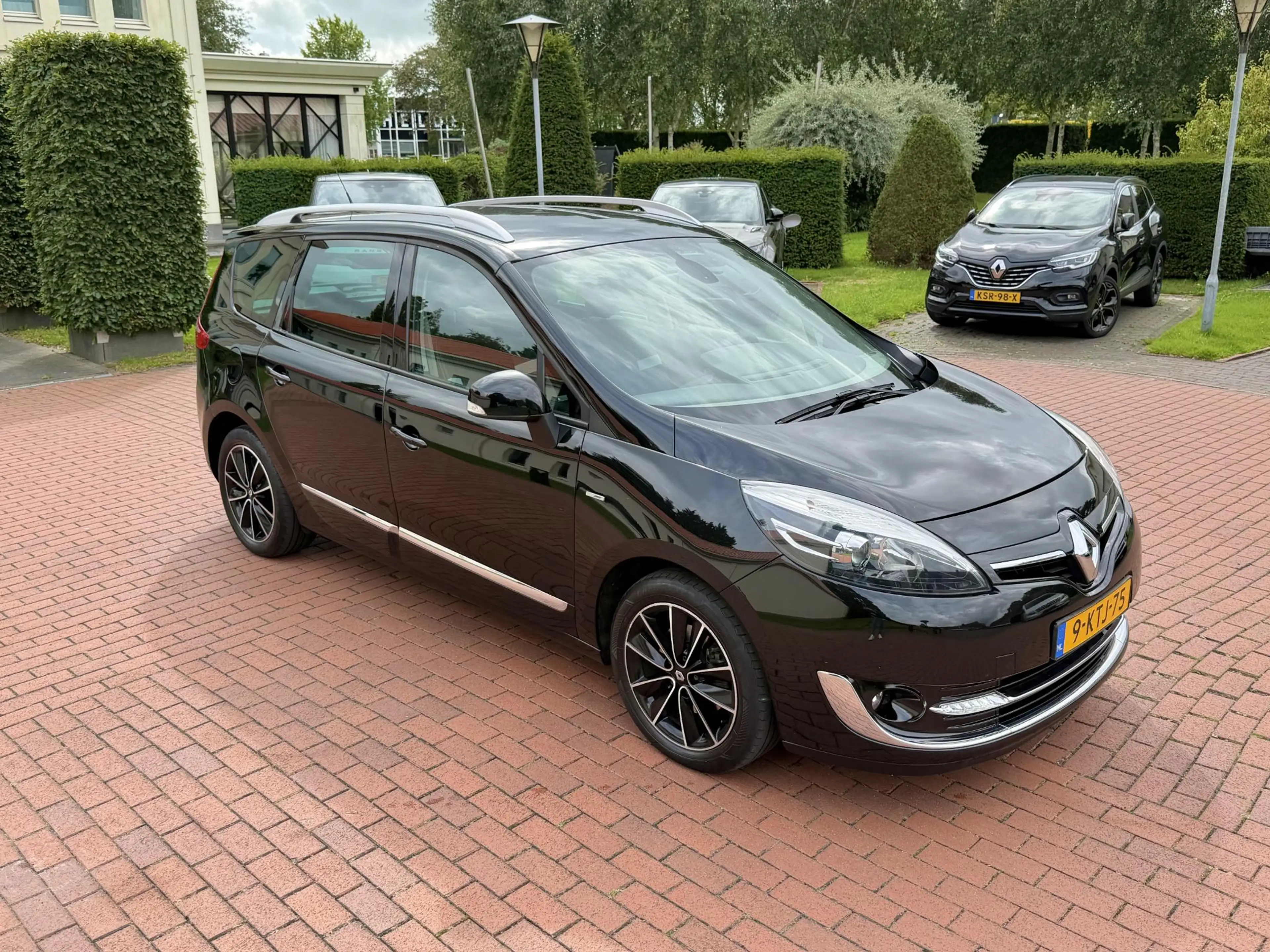 Renault Grand Scenic 2.0 Bose - LPG - Navi - Zuinig — photo 27
