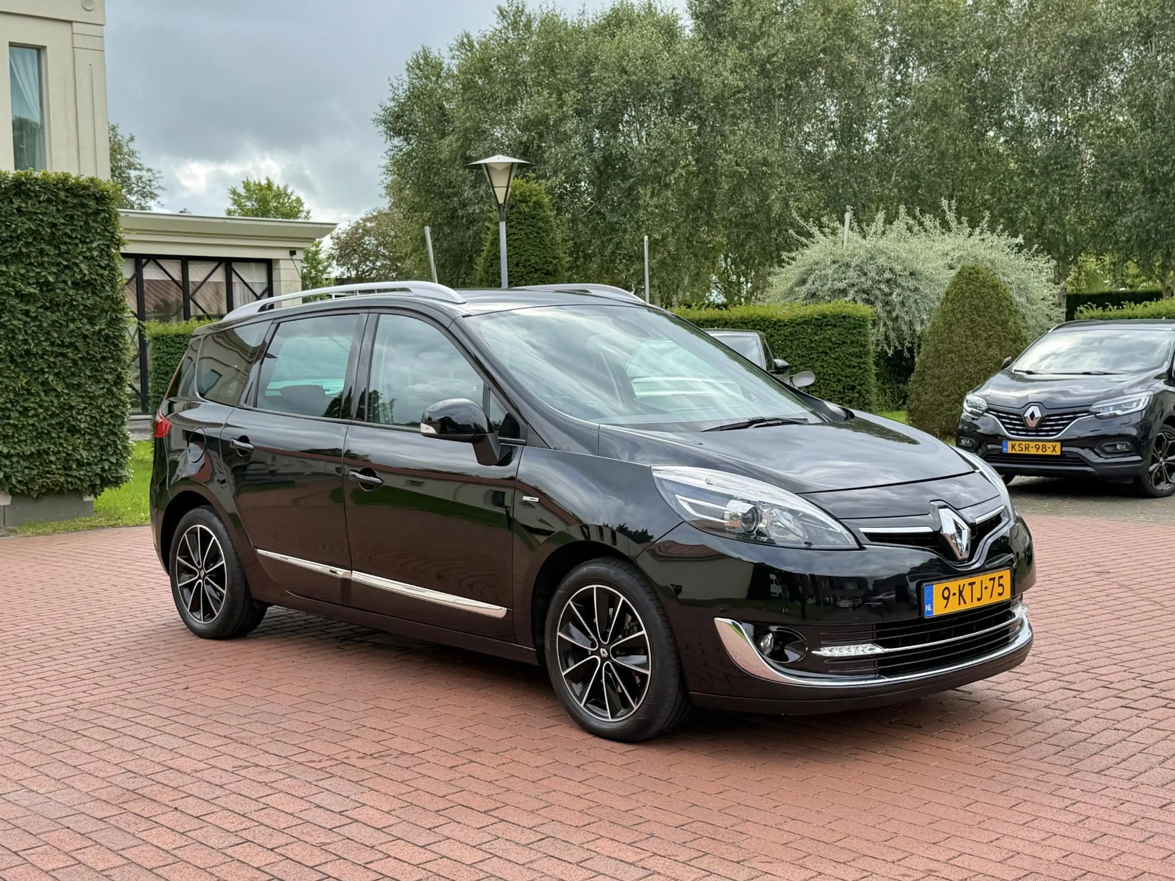 Renault Grand Scenic 2.0 Bose - LPG - Navi - Zuinig — photo 31