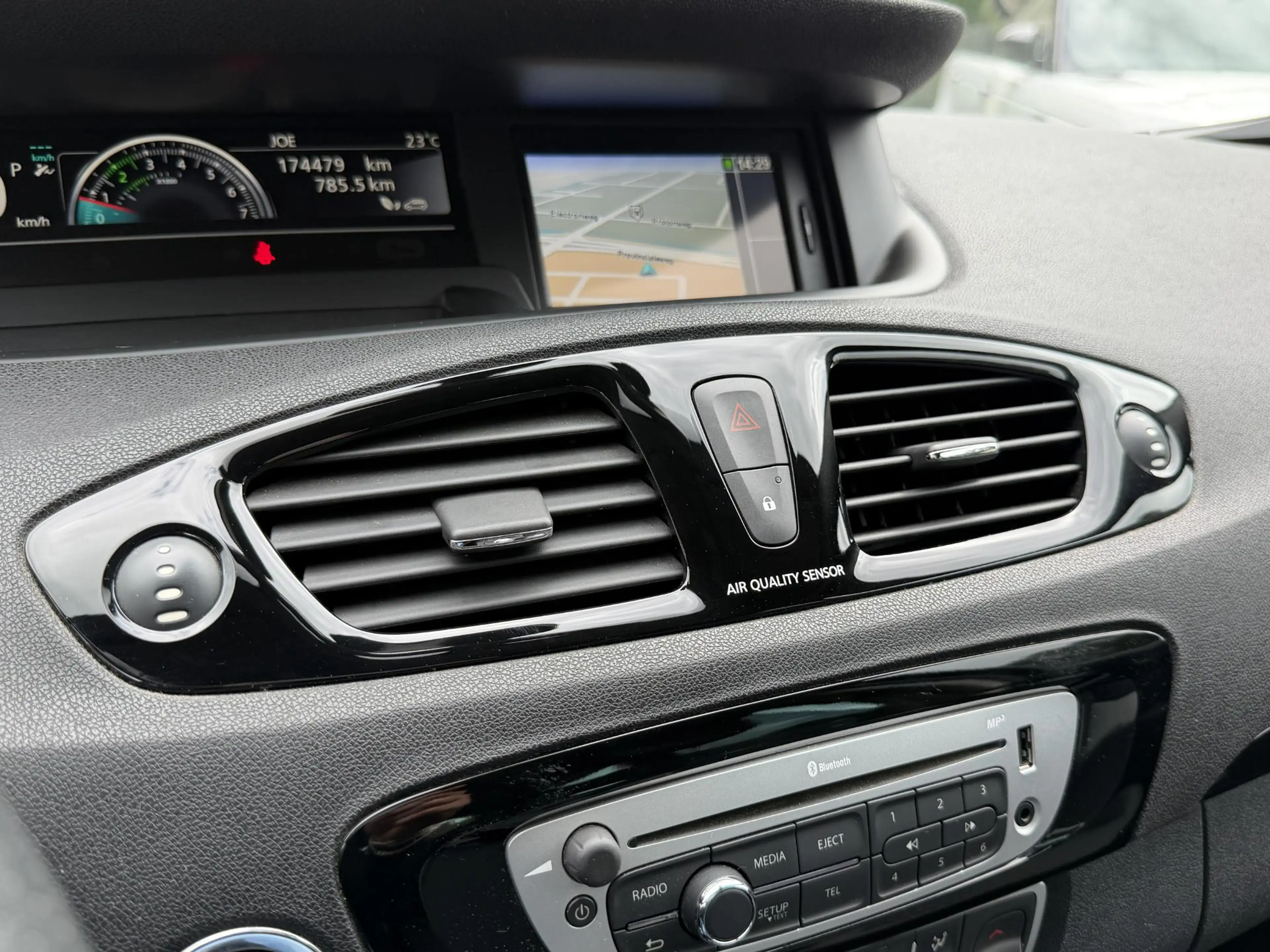 Renault Grand Scenic 2.0 Bose - LPG - Navi - Zuinig — photo 13