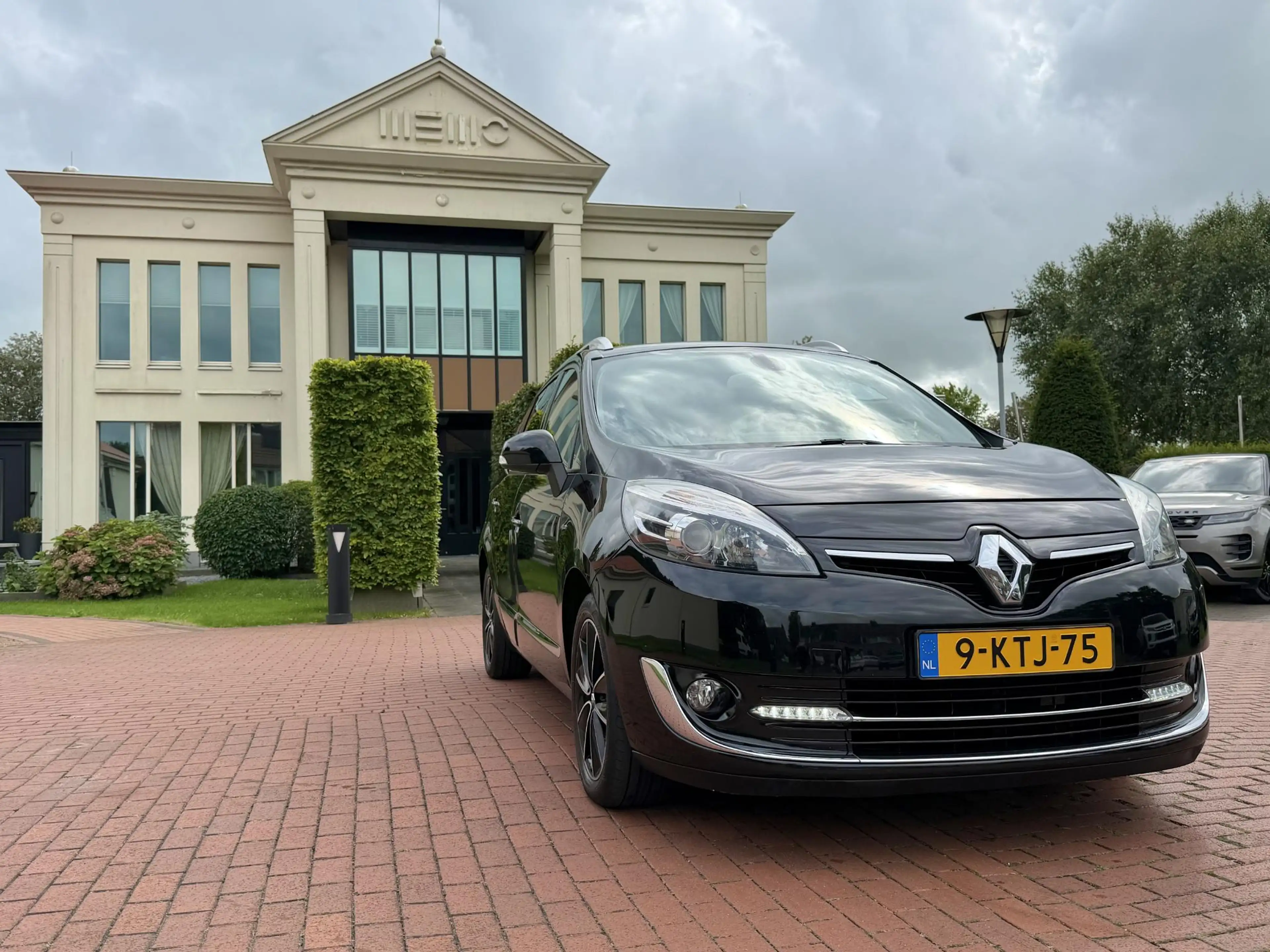 Renault Grand Scenic 2.0 Bose - LPG - Navi - Zuinig — photo 28
