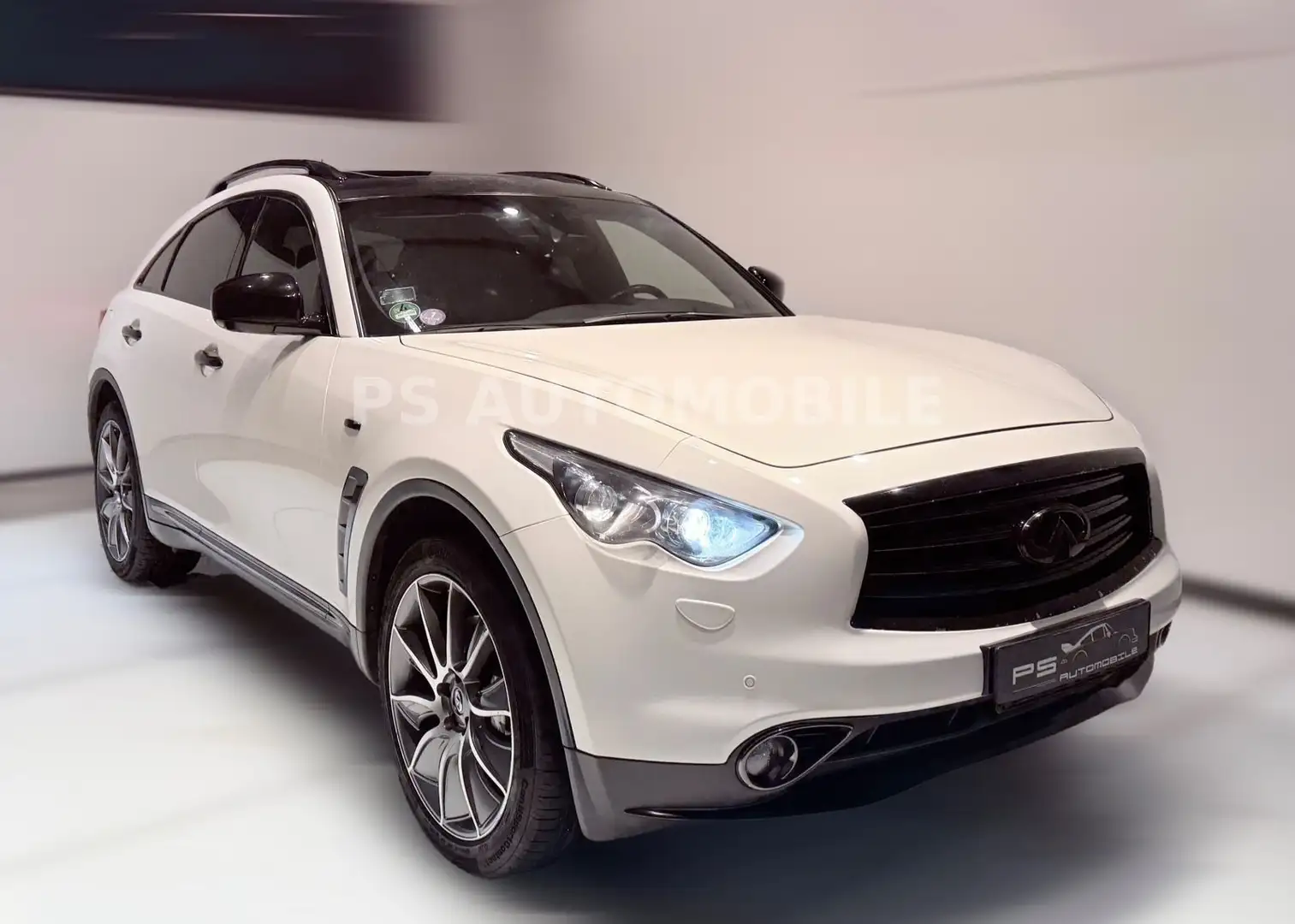 Infiniti QX70 3.7 S*NAVI*KLIMAAUTO*BI-XE*LEDER*360° Weiß - 2