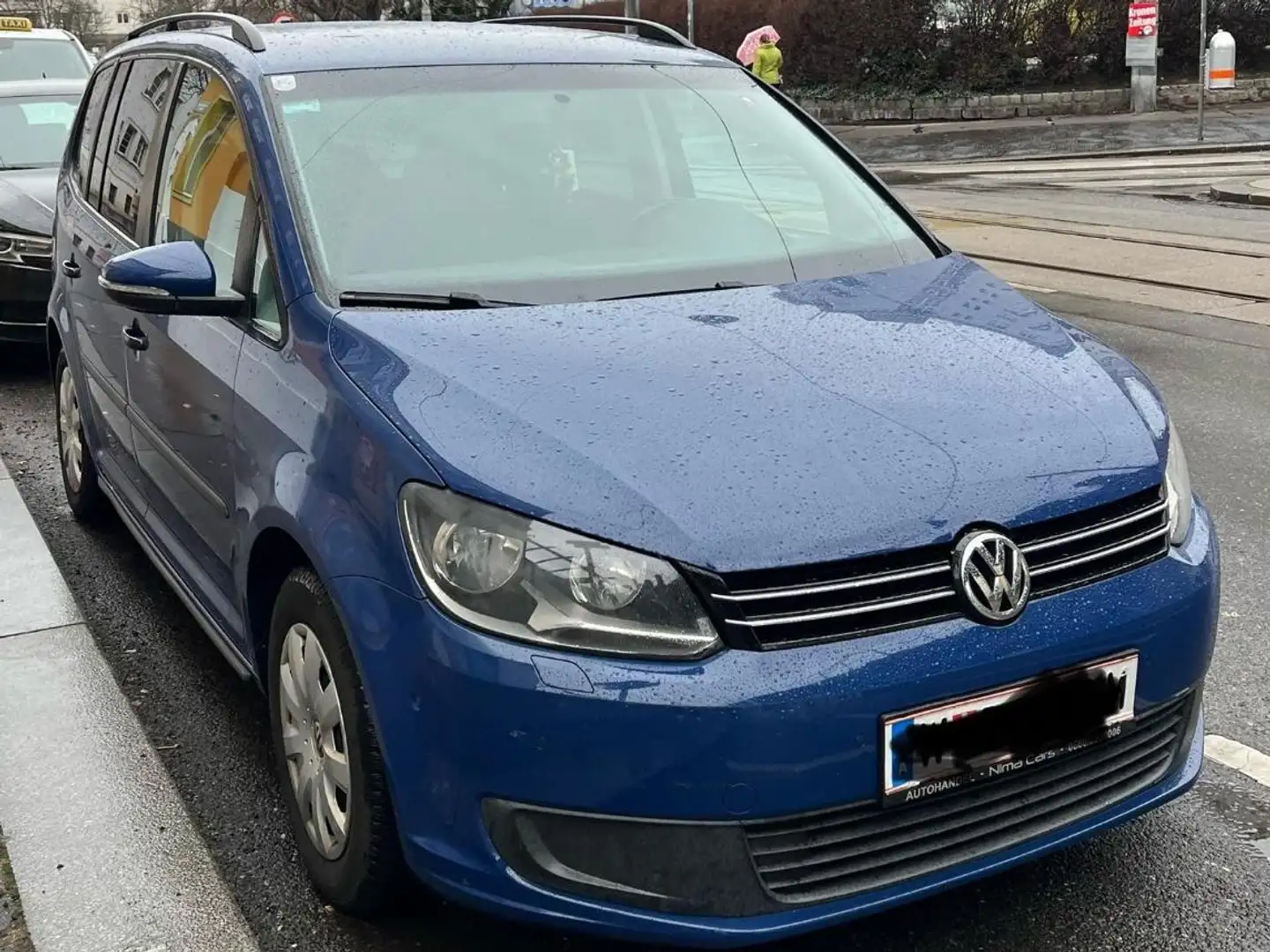 Volkswagen Touran Touran Highline 1,6 BMT TDI DPF Highline Blau - 1