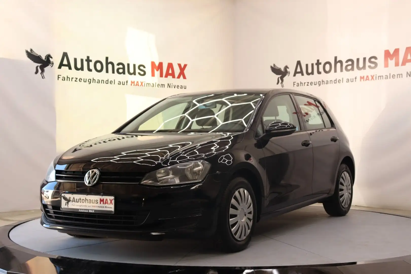 Volkswagen Golf VII Lim. Trendline BMT~Touch~1.Hand~PDC Noir - 1
