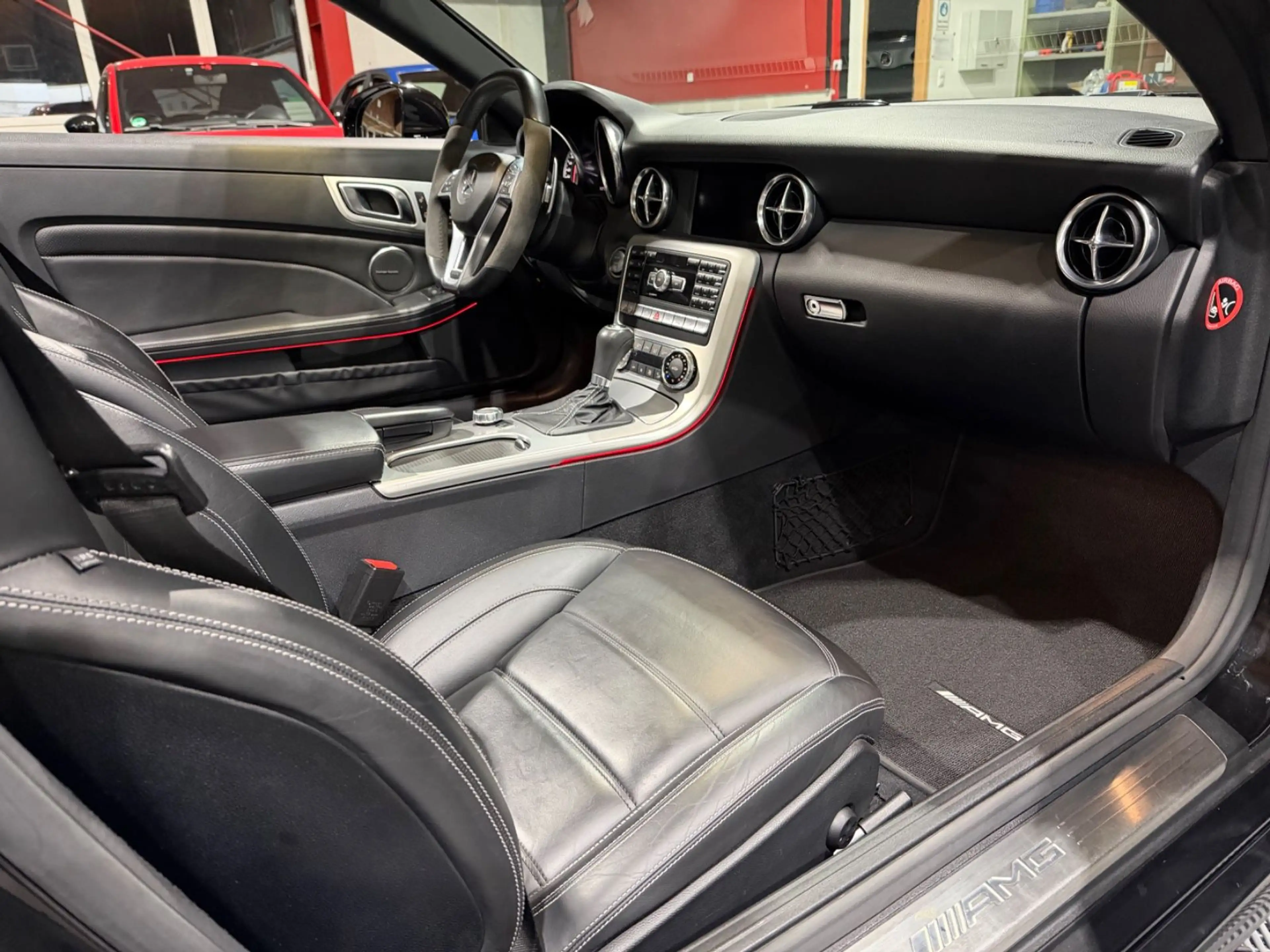 Mercedes-Benz SLK 55 AMG V8 *1.Hd*Harman-Kardon*Keyless-Go* — photo 11