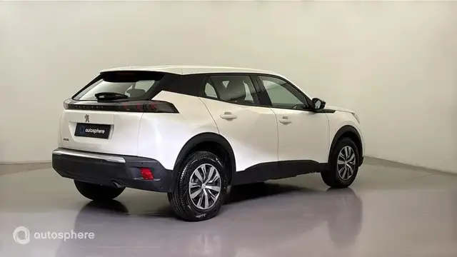 Peugeot 2008 view 5