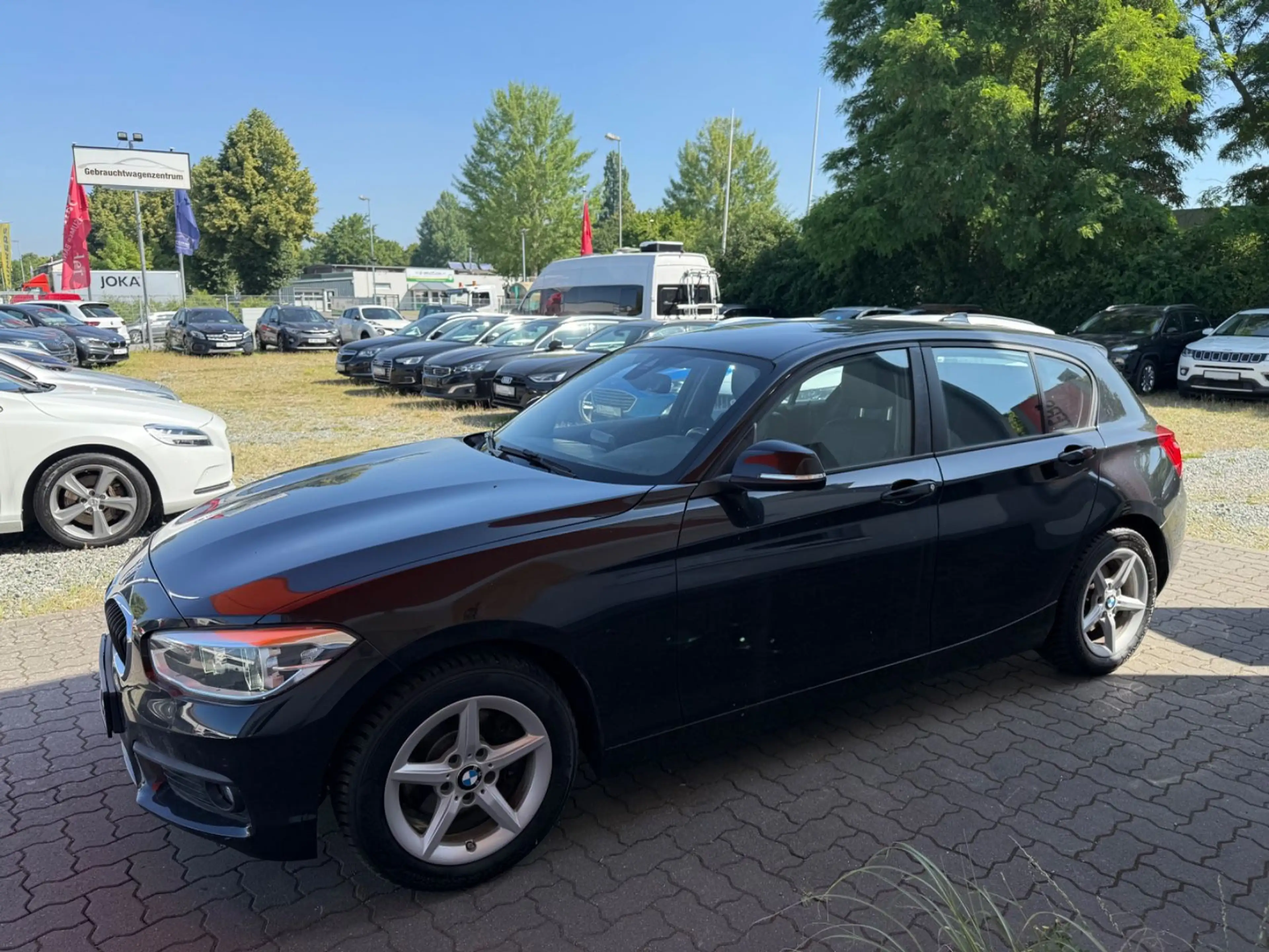 BMW 120 d  Limousine 5-trg=AB 199€ Euro MONATLICH=
