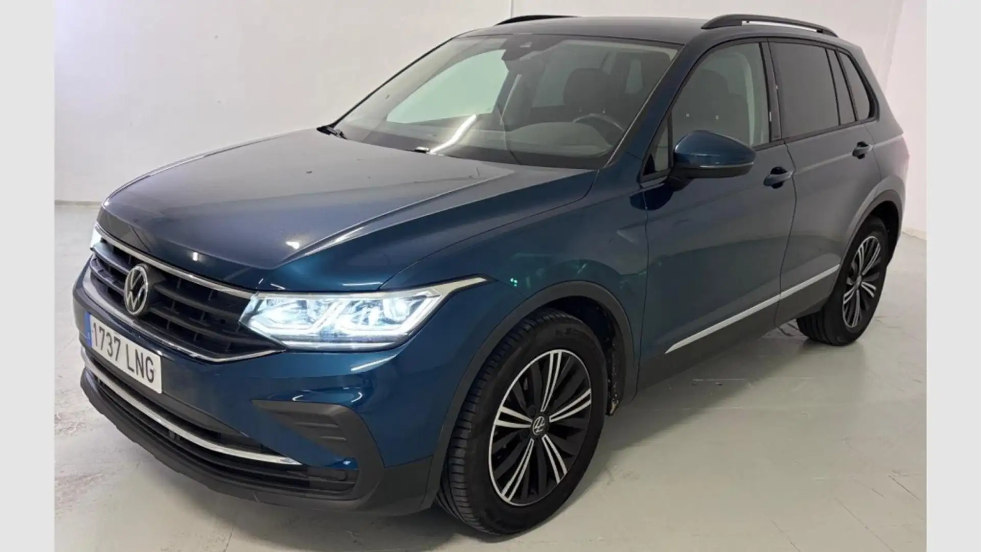 Volkswagen Tiguan 2.0TDI Life 110kW Azul - 1