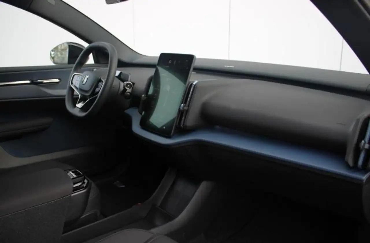 Volvo EX30 2026