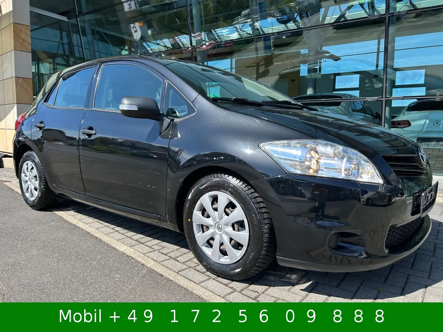 Toyota Auris Puertas Live  1,4 D Lim. Klima Schwarz - 1
