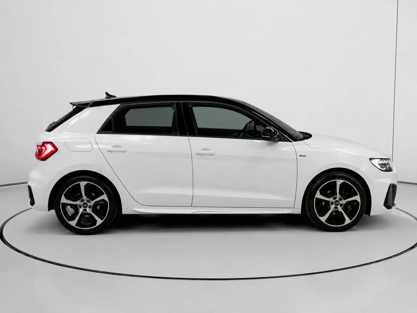 Audi A1 Sportback 25 TFSI Adrenalin Blanco - 2