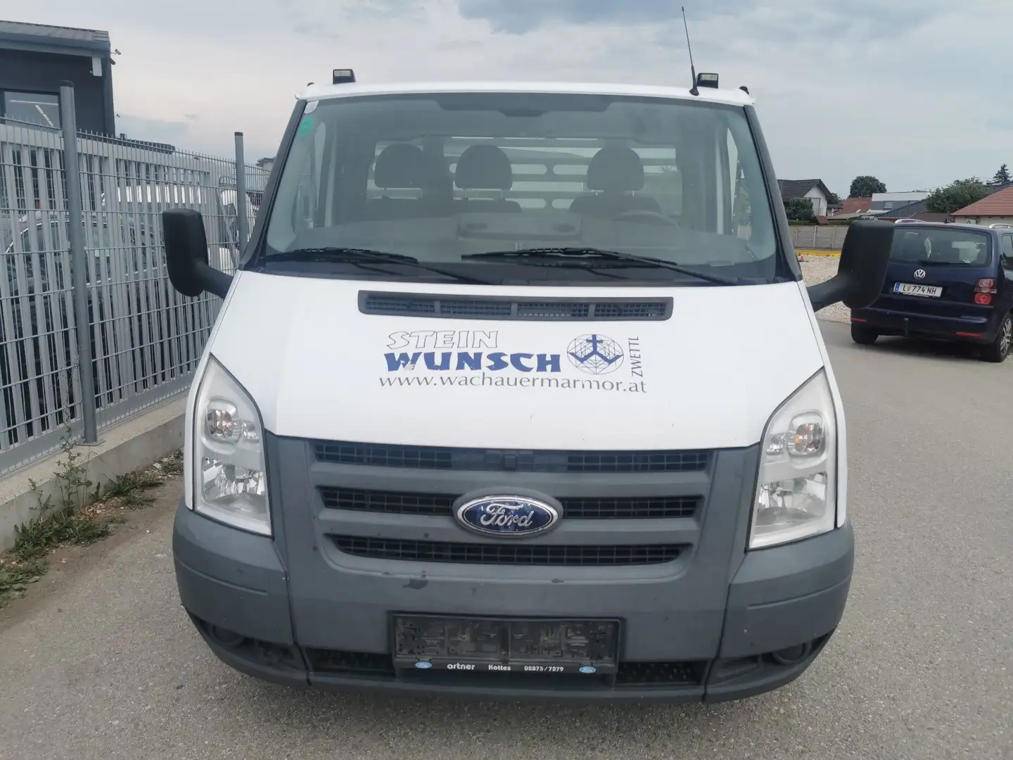 Ford Transit FT 350 M Einzelkabine Weiß - 2