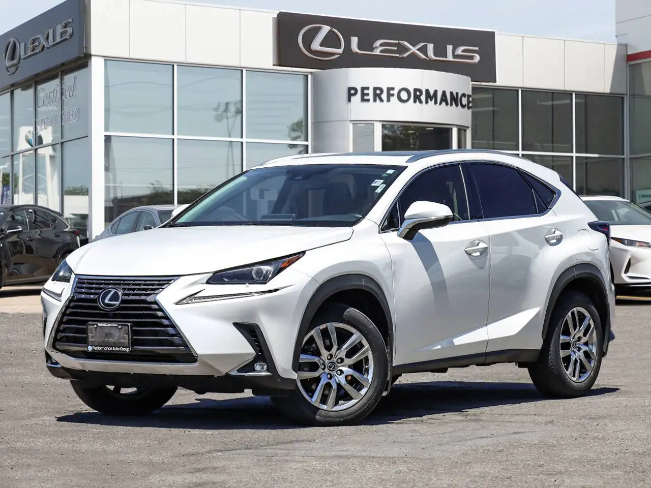 Lexus NX снимка Lexus NX
