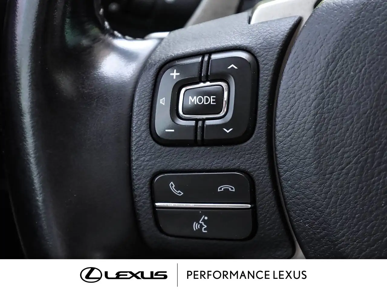 Lexus NX снимка Lexus NX