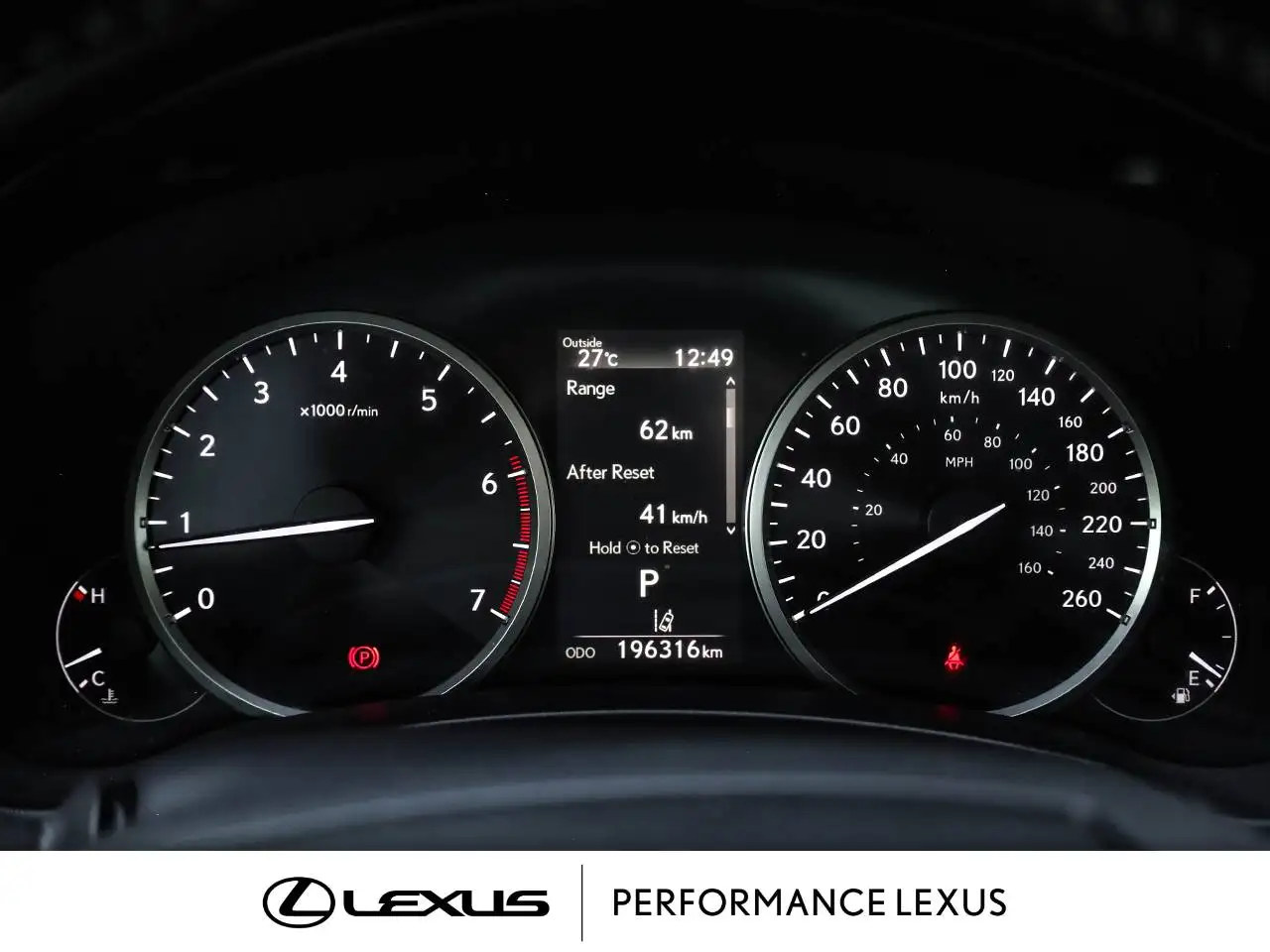 Lexus NX снимка Lexus NX