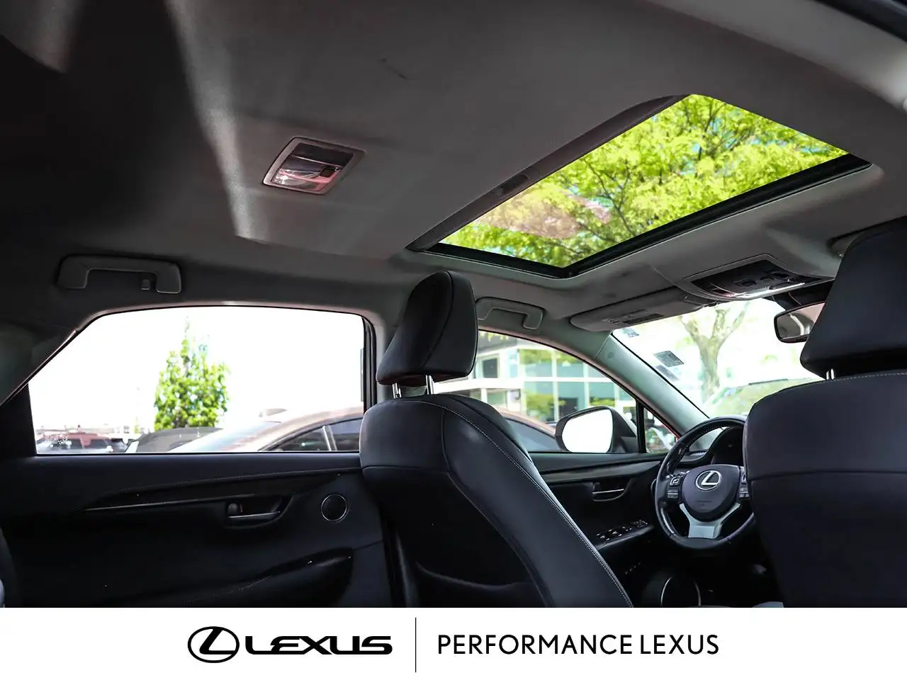 Lexus NX снимка Lexus NX