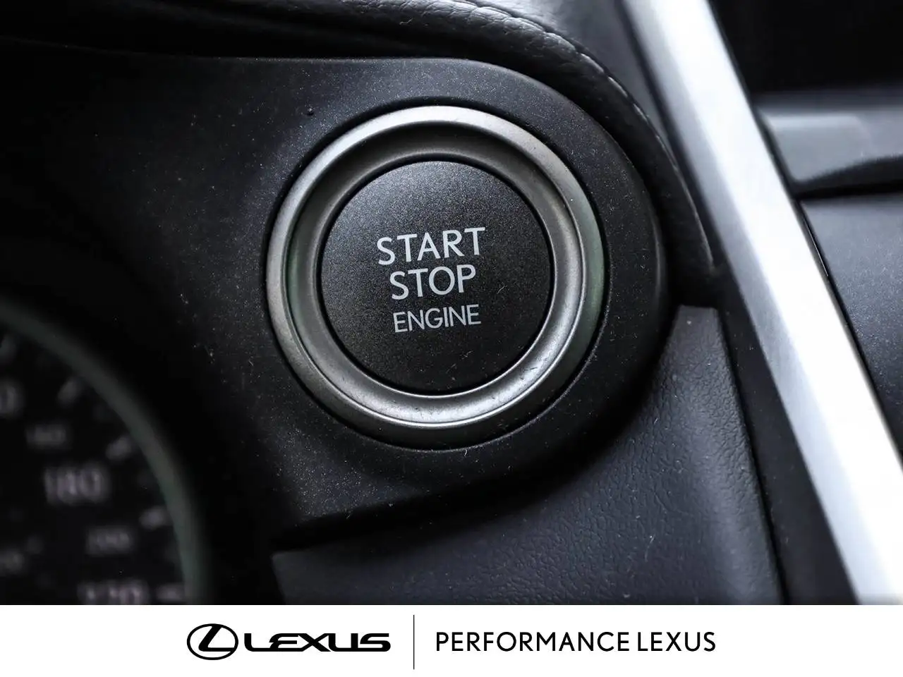 Lexus NX снимка Lexus NX