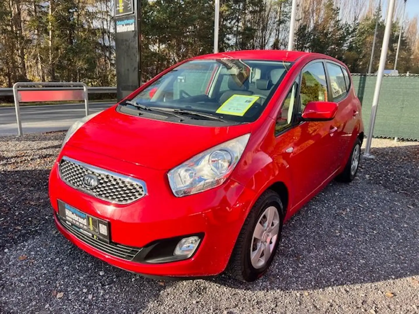 Kia Venga 1,4 CVVT *Attrac* BESTZUSTAND Rot - 1