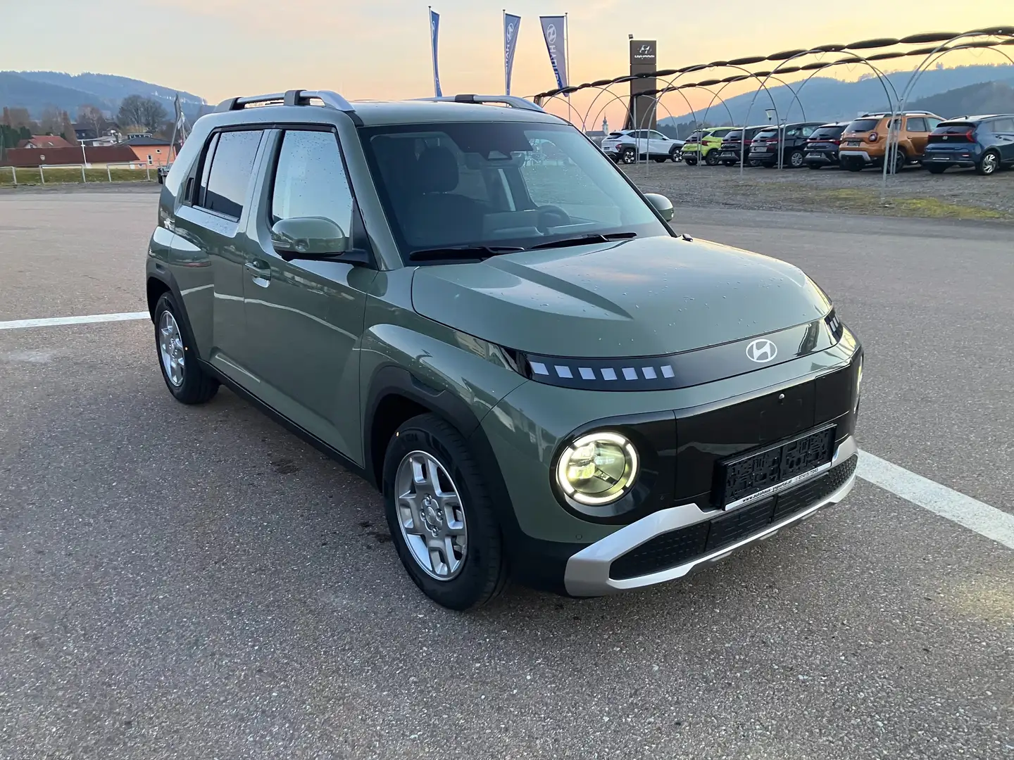 Hyundai Inster Trend Line 49kWh Grün - 2