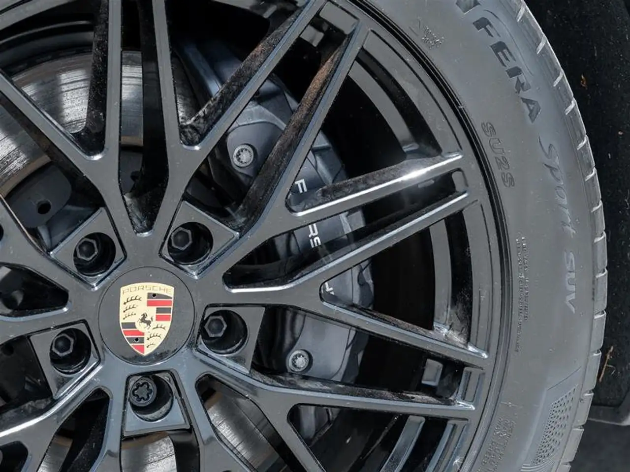 Porsche Cayenne снимка Porsche Cayenne