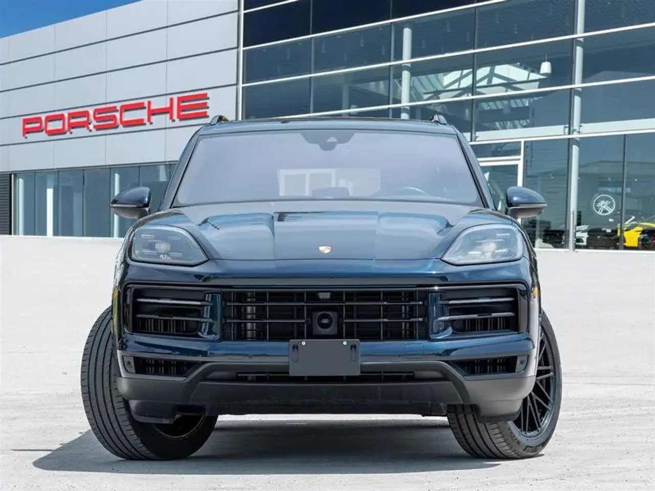 Porsche Cayenne снимка Porsche Cayenne