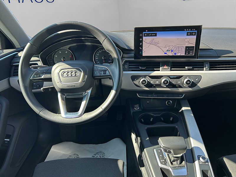 Audi A4 Avant 35 TDI S-tronic — photo 11