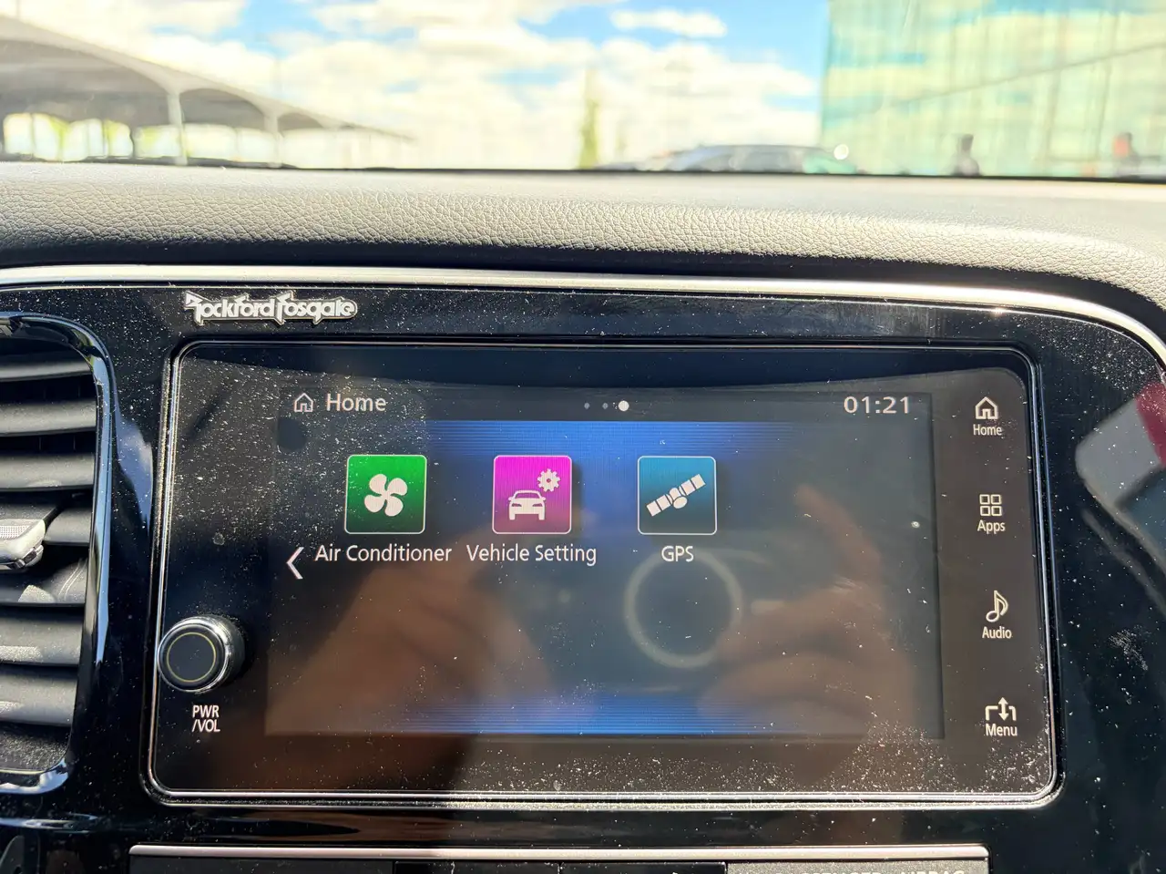 Mitsubishi Outlander photo Mitsubishi Outlander