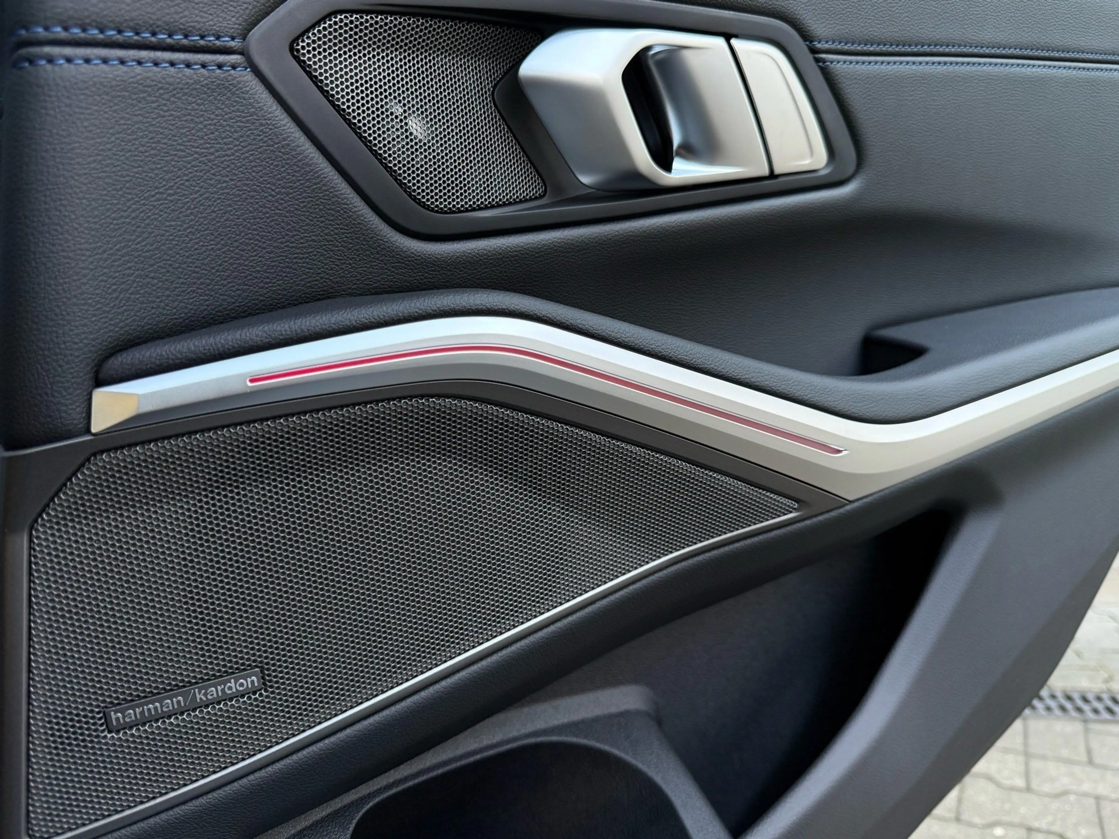 BMW 340 M340d xDrive M Sport Pro DA Prof Pa+ H/K PANO 19" — photo 10