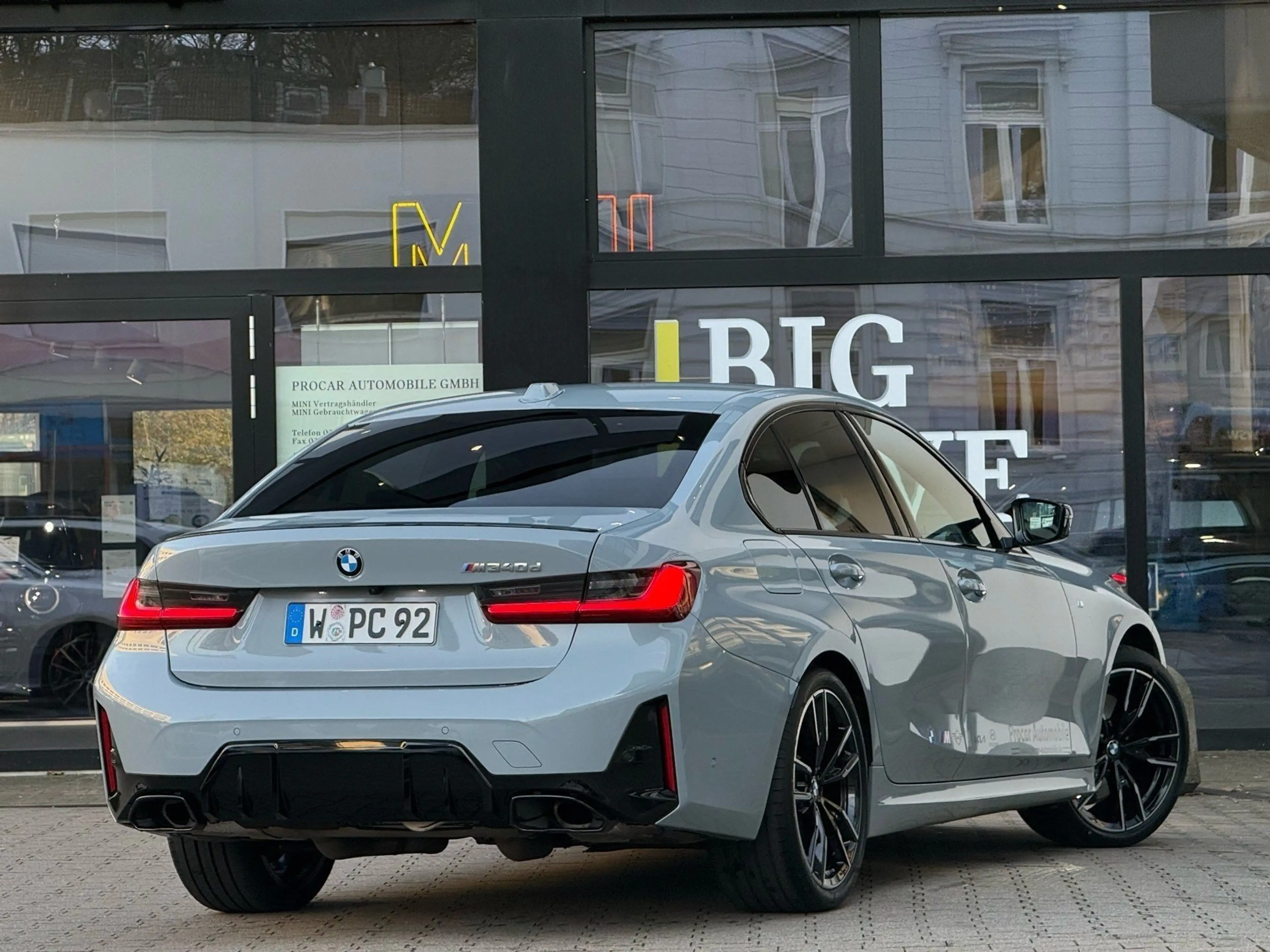BMW 340 M340d xDrive M Sport Pro DA Prof Pa+ H/K PANO 19" — photo 2