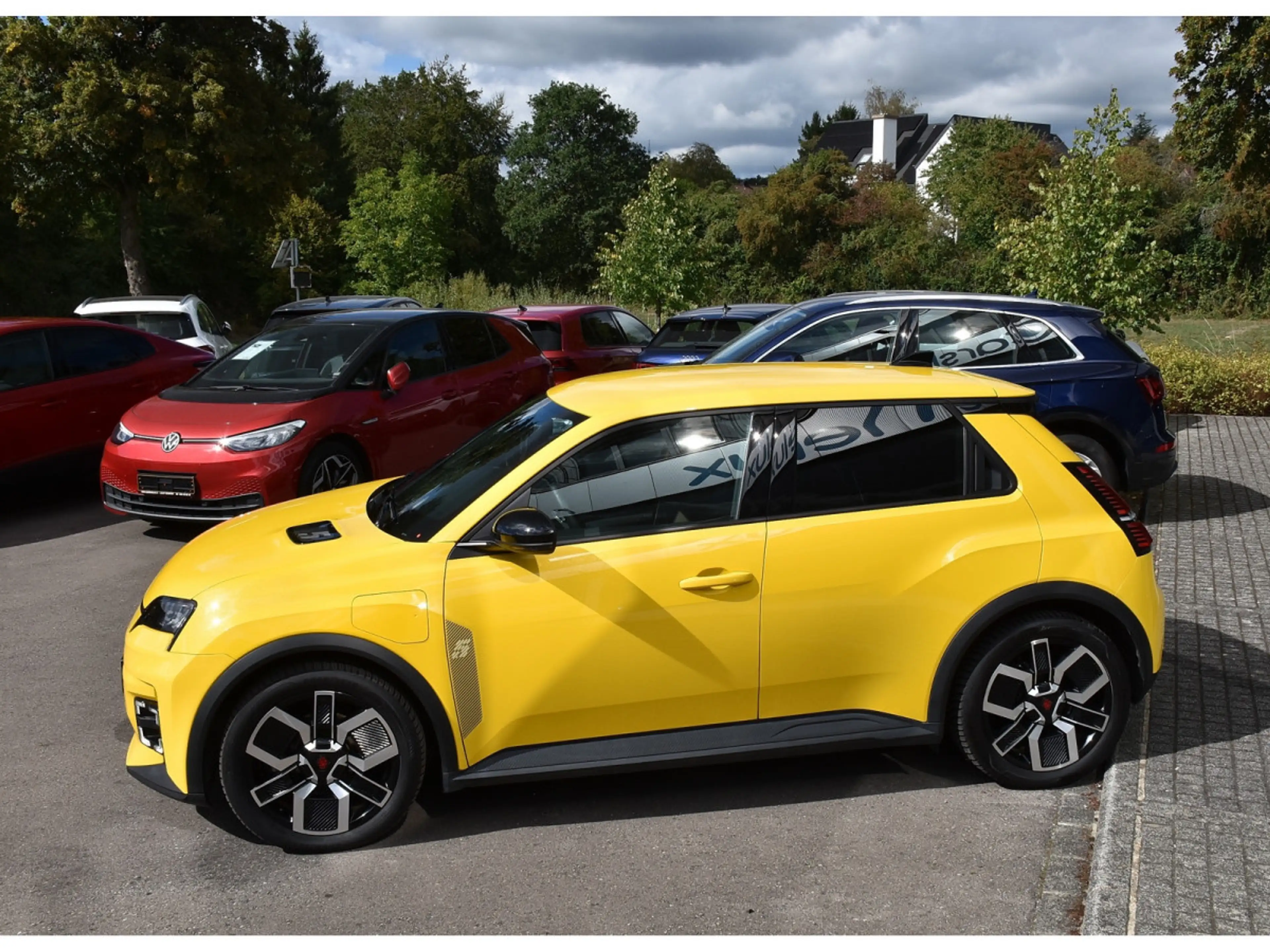 Renault R 5 E-TECH 150cv Techno Comfort 52 kWh PACK HIVER 1° M — photo 3