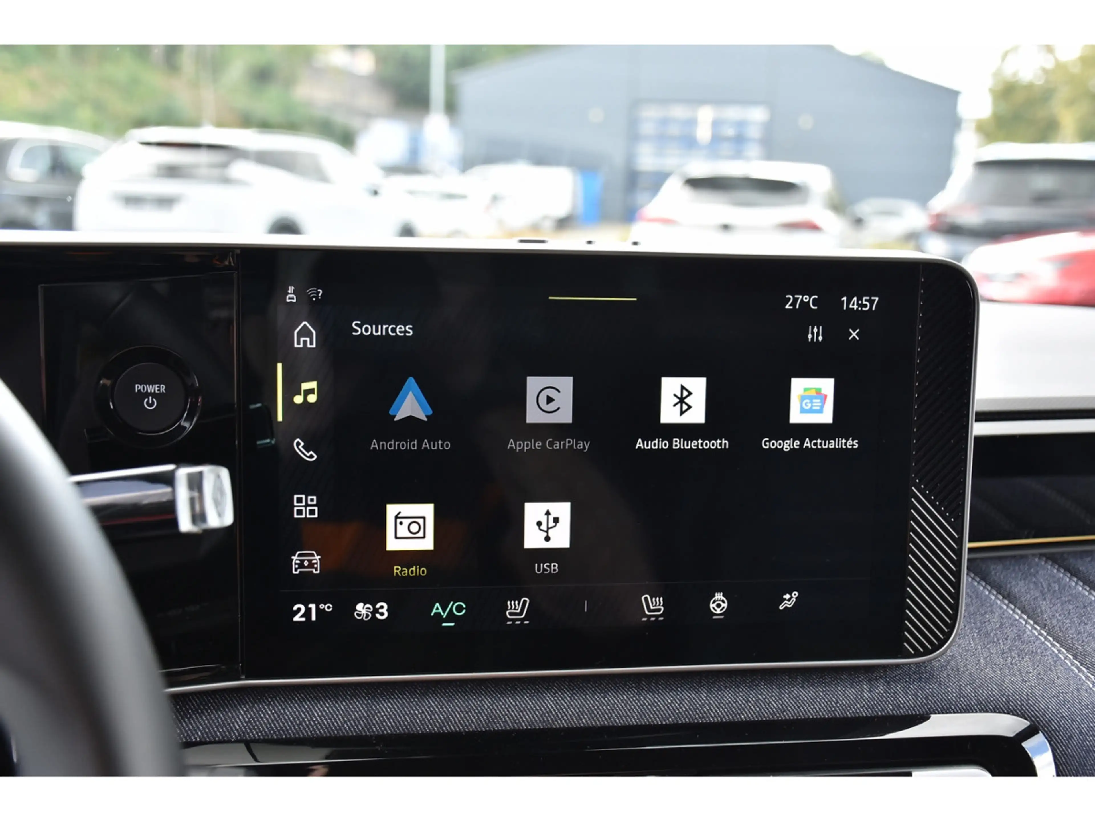 Renault R 5 E-TECH 150cv Techno Comfort 52 kWh PACK HIVER 1° M — photo 11