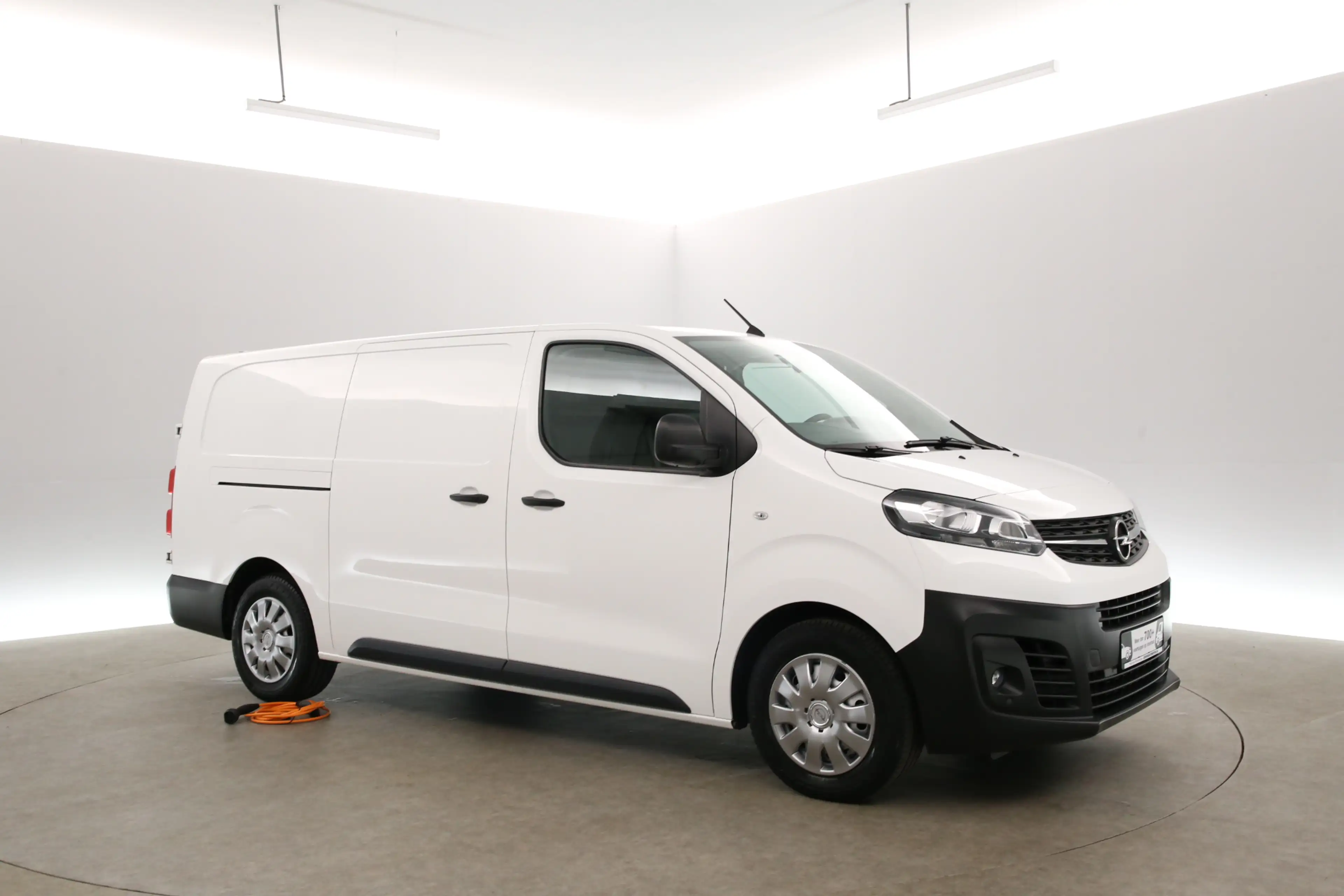 Opel Vivaro-e 75 kWh L3H1 | Snelladen | SOH 92% | Airco | Cruise — photo 6