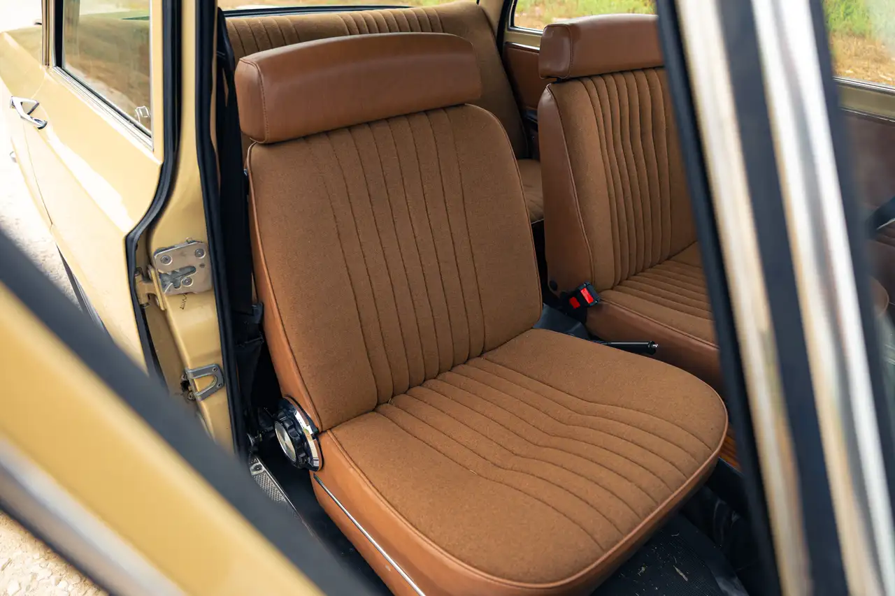 Alfa Romeo Giulia Super 1971, foto 10