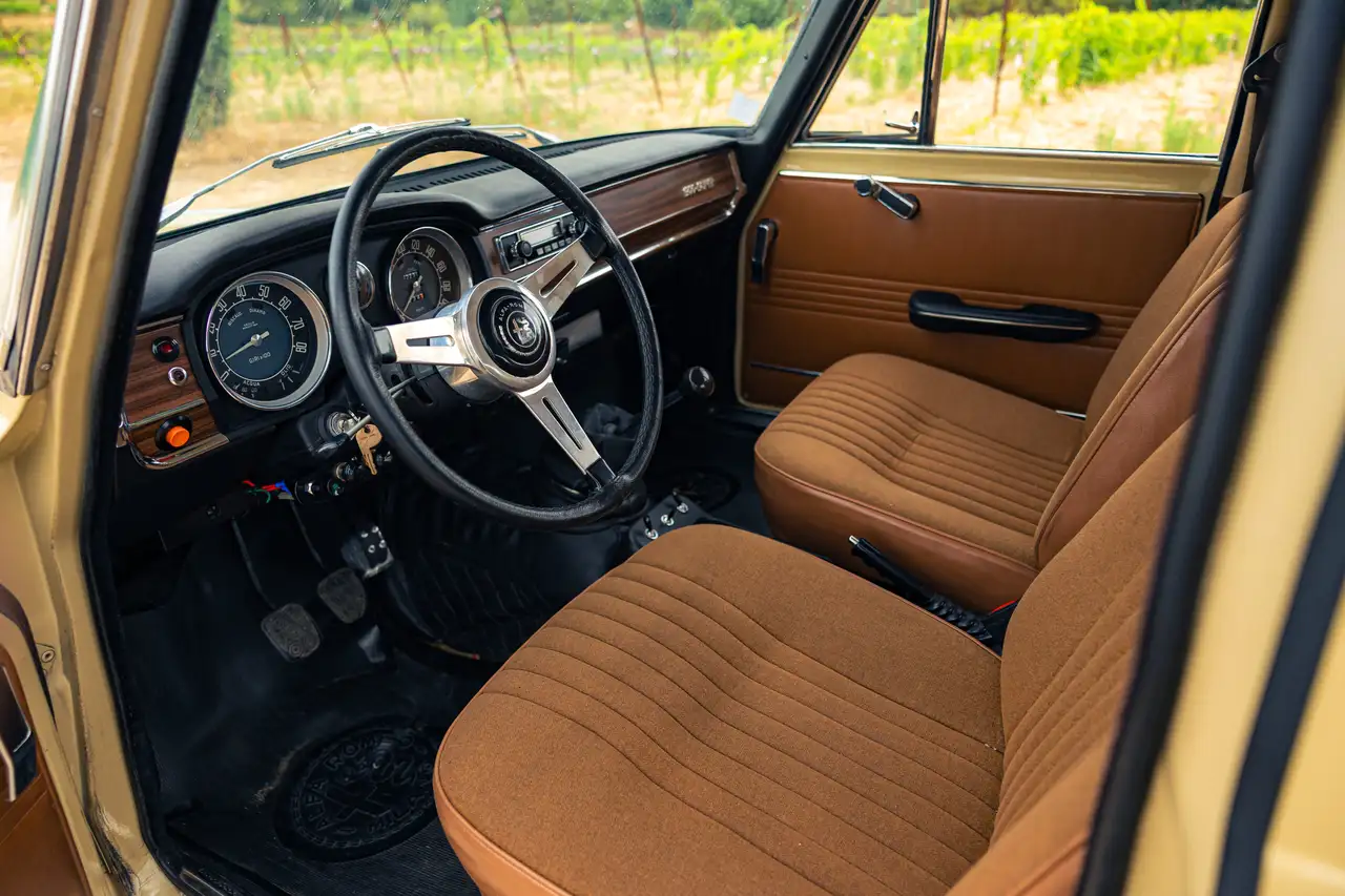Alfa Romeo Giulia Super 1971, foto 9