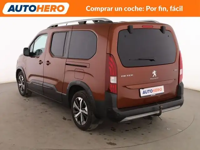 Peugeot Rifter view 4