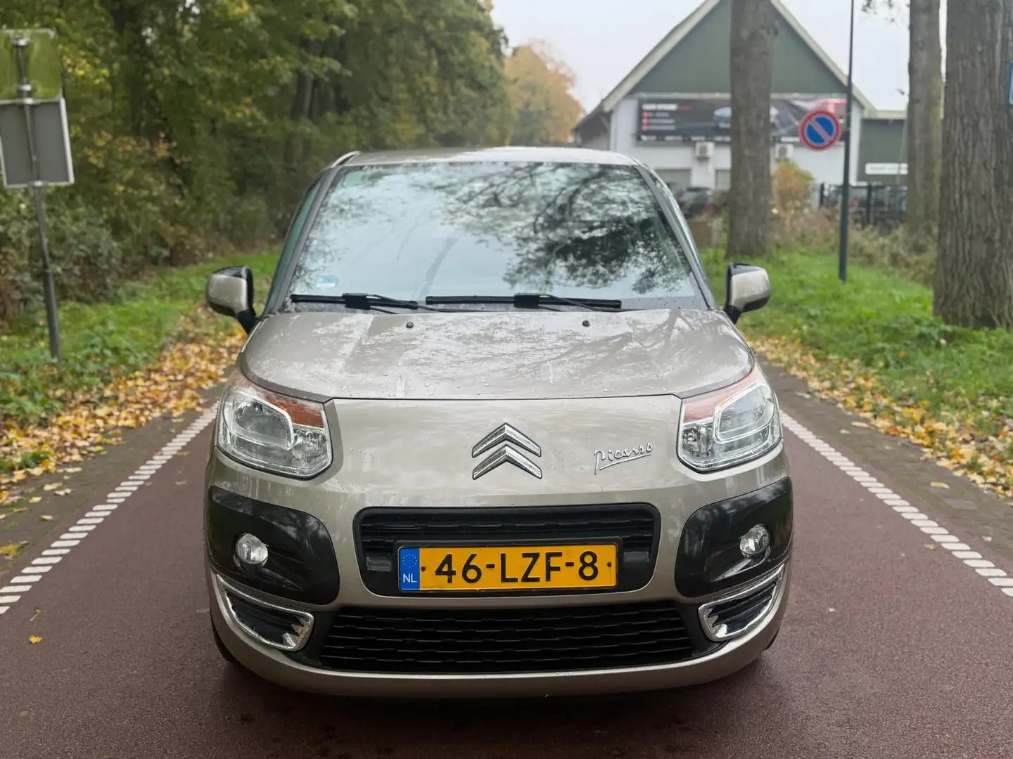 Citroen C3 Picasso 1.4 VTi Aura AIRCO!LAGE KM!KOOPJE! Beige - 2