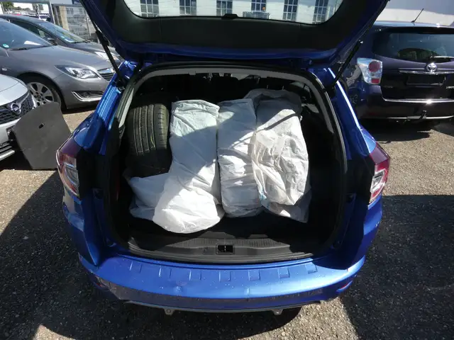 Renault Megane view 6
