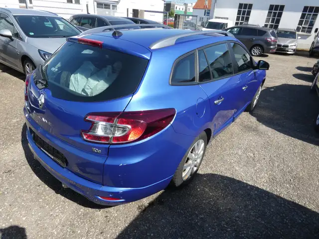 Renault Megane view 7