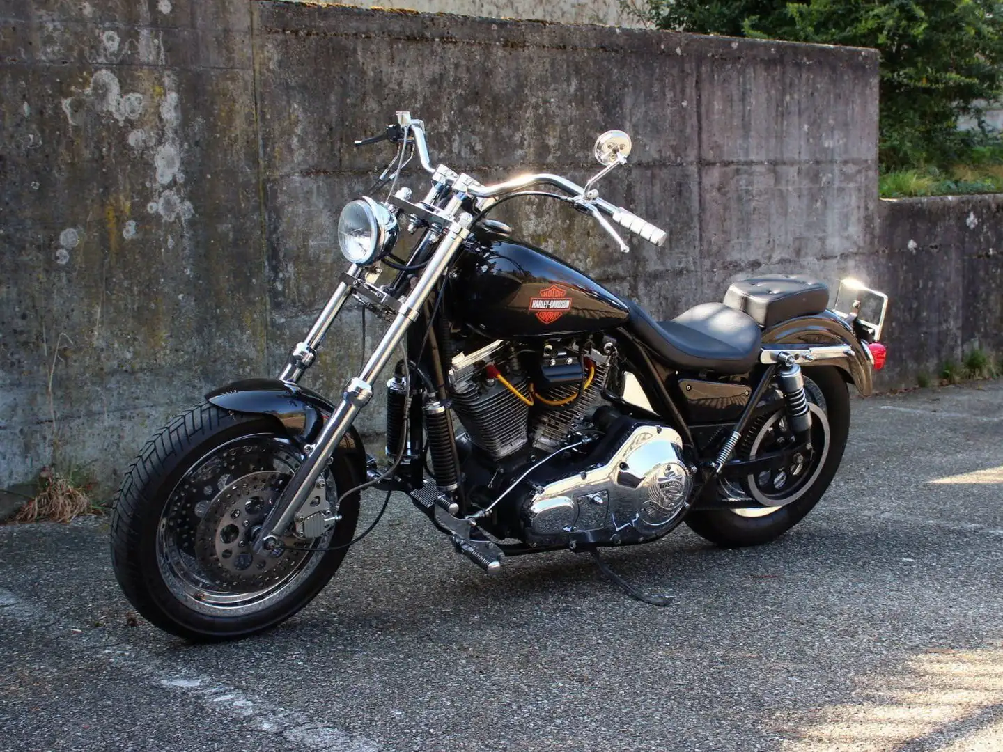Harley-Davidson Low Rider Siyah - 2