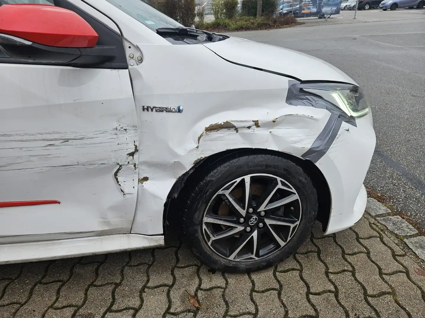 Toyota Yaris Hybrid Team Deutschland - Automatik - Weiß - 2