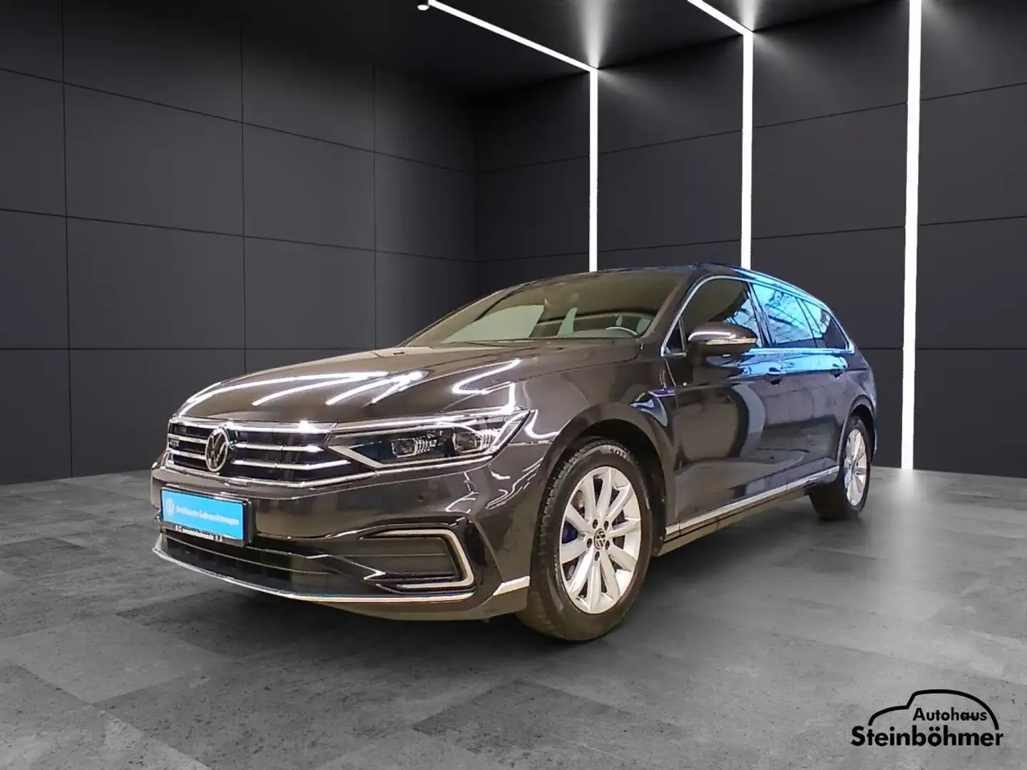 Volkswagen Passat Variant GTE Navi IQLight RearView IQDrive Gris - 2