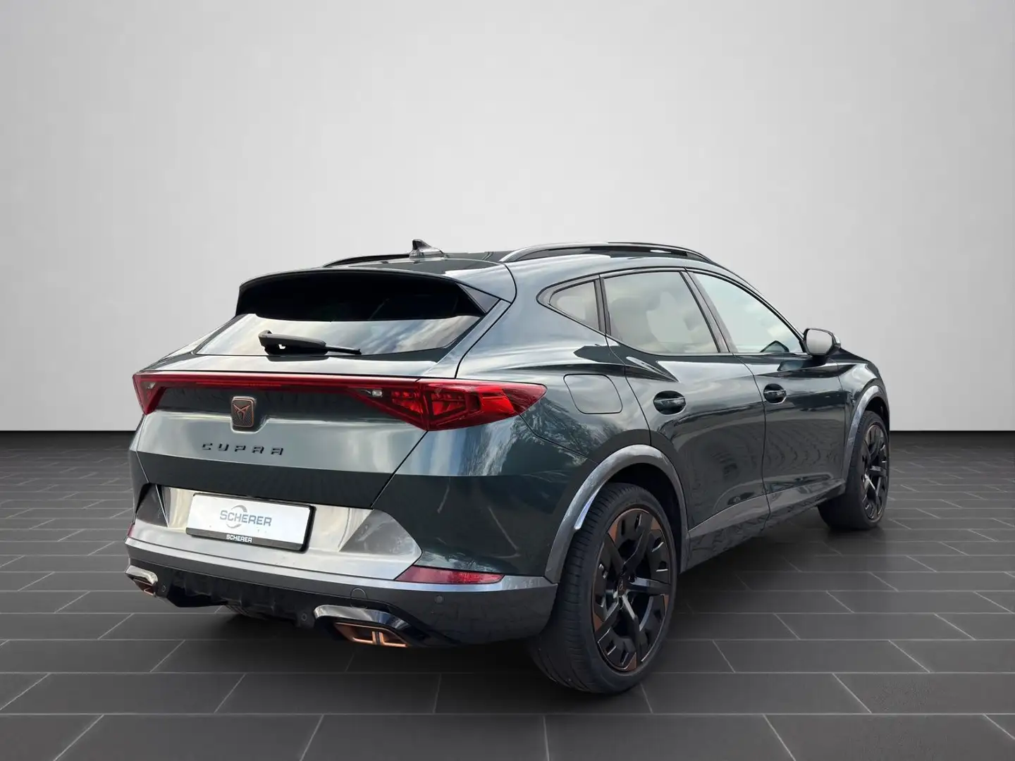 CUPRA Formentor VZ 1.4 eHybrid LEDER KAMERA ACC NAVI Grün - 2