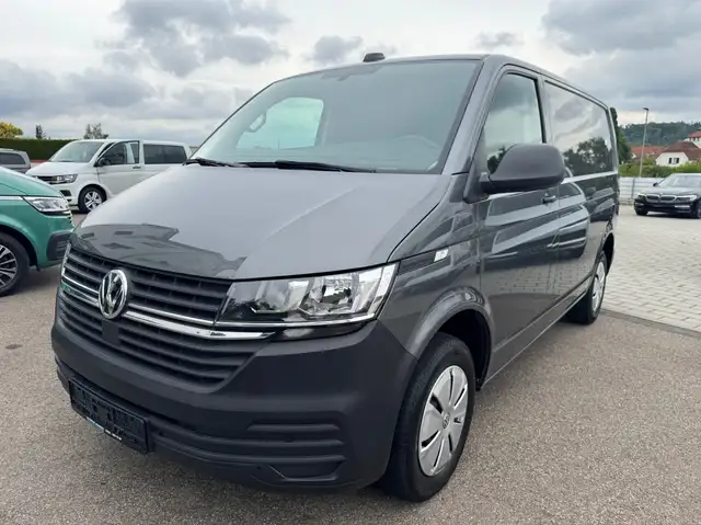 Volkswagen T6 Transporter 150PS/Automatik/Rückfahrkamera/Navi/Kasten/EinzelsitzeVorne/Heckklappe