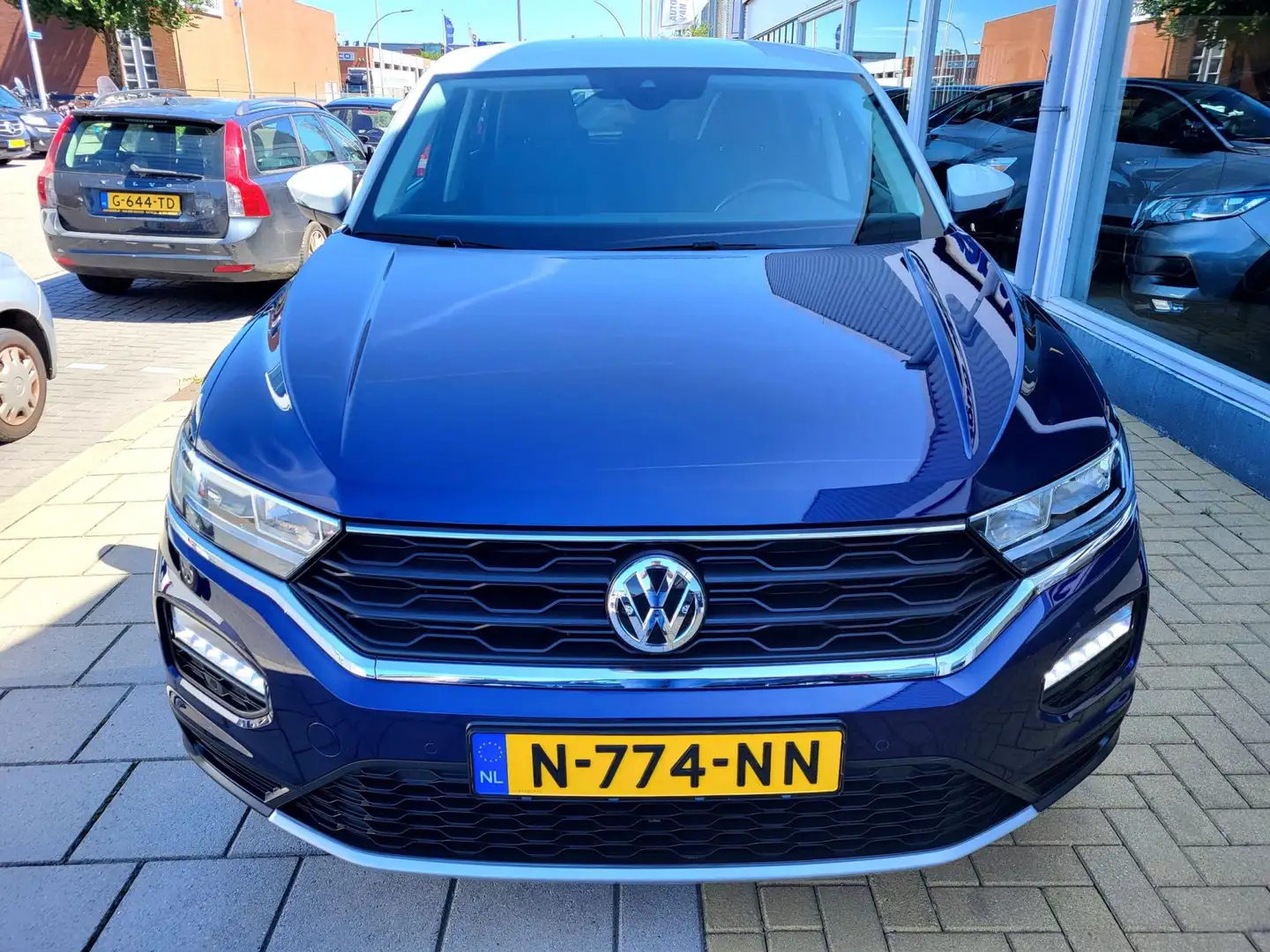 Volkswagen T-Roc 1.5 TSI Sport Business R / 41.000 Km / Airco / Sto Blauw - 2