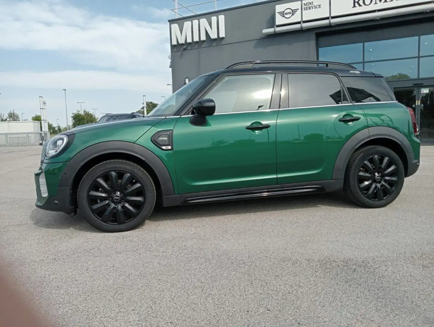 MINI Cooper D Countryman 2.0 TwinPower Turbo Cooper D Grün - 2